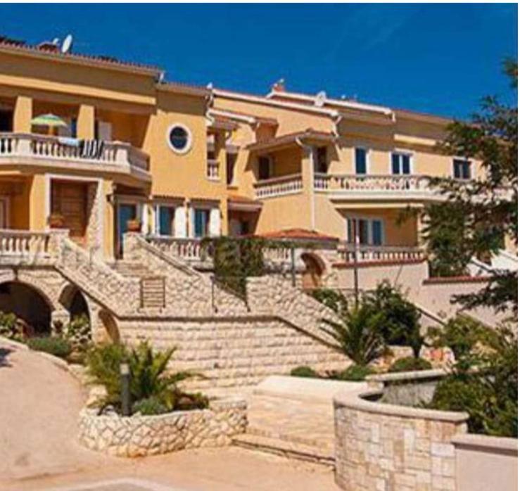 Una Sole Nerezine Exterior photo